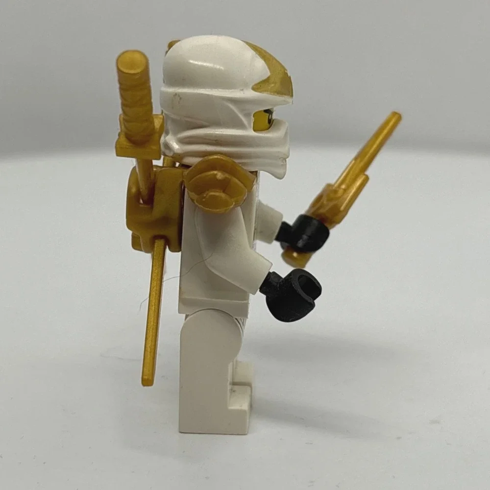 LEGO Ninjago Zane Kimono Minifigure White Gold Katana Trident njo072 2013